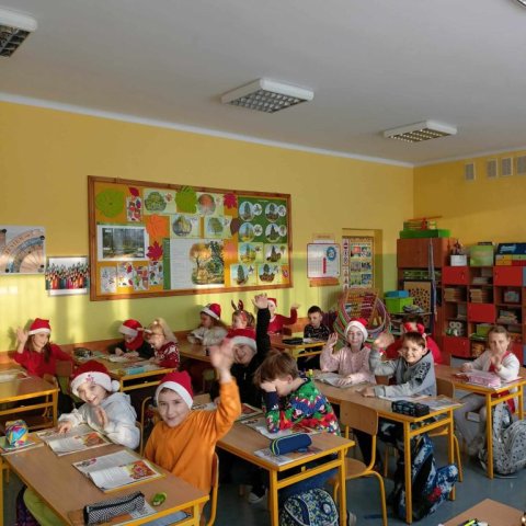 b_1024_768_0_00_images_2023_2024_SU_Mikolajki_408396500_816536230274327_5701536809239783763_n